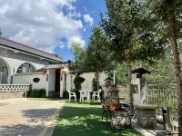 Ansai Longwei Qiju Homestay Hotels in Ansai District