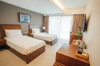 Solitude Acacia Resort Hotels near Aiyanar Beach & Dive Resort