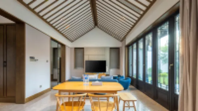 花築奢·青島藏馬合院民宿