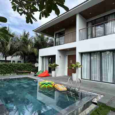 West Phu Quoc 3BR beach villa private pool Hotel Exterior