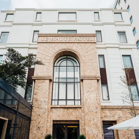 Le Haute Hotel Hai Phong