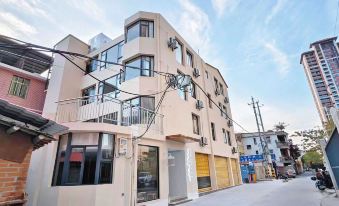 Haitongli Liushu Homestay (West Street)