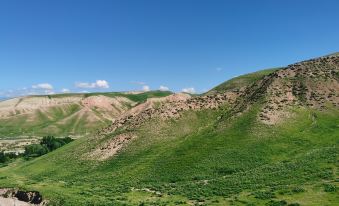 Huocheng Guozigou Shuimu Countryside Villa