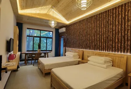 Lantian Luyiyuan Homestay Отели в г. Ланьтянь
