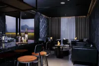 陽朔·覺丨AWAKENING•觀桂林山水•花園泳池•度假公館（十里畫廊店） - 酒吧