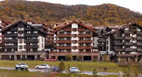 Haituo Valley Guzhurenjia Light Luxury Homestay Hotel