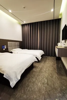 Lingchuan Yuxin Hotel