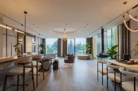 Weiyangju Urban Homestay (Yanjiang Avenue, Natural Tower, Yichang) - balcony