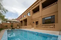 Dunhuang Minglu Designer Guesthouse - สระว่ายน้ำส่วนตัว
