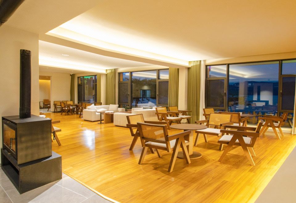 Lugu Lake Wangshu·Muhu Hotel 전경