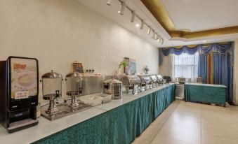 Lufeng Yujing Hot Spring Hotel (Yuhou Street First People's Hospital)
