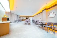 SHEEPHOTEL - breakfast