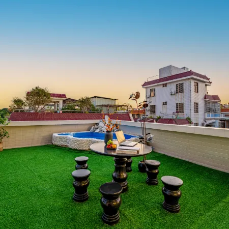 Floral Hotel·Zhifou · Roof Garden Terrace · Designer Villa (West Street)