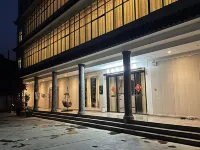 社金輕奢酒店 Hotels in Shidian