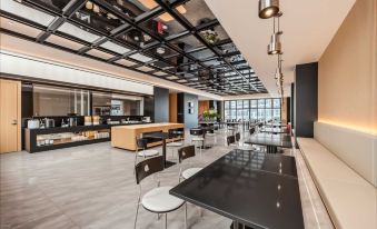 FF Design Hotel (Sayram Lake)
