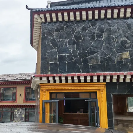 Zha Ga Na Zhuomala Light Luxury Homestay