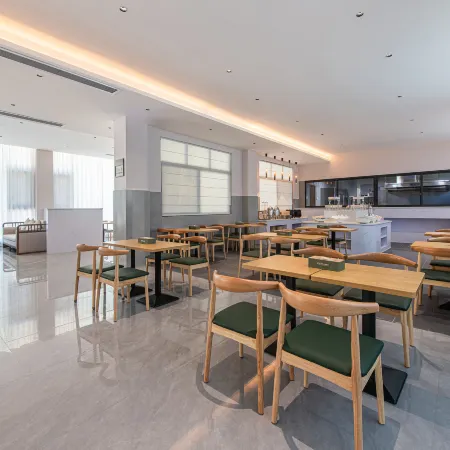 Rezen Wangshanqi Hotel (Maoxian)