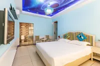 Sanya Golden Elephant Hotel (Dadonghai Summer Department Store)