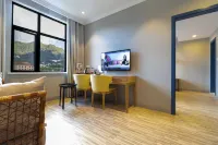 jiugongshanquanxuejunjd Hotel a Jiugong Mountain