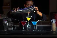 グランド イスタナ ラマ - バー