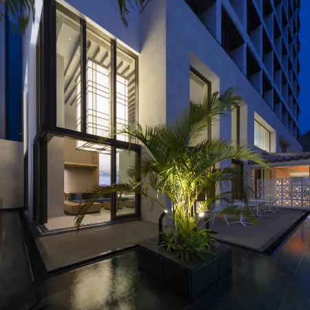 JR Kyushu Hotel Blossom Naha