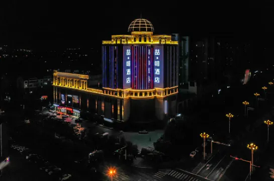 James Joyce Coffetel Hotel (Tangshan Laoting Jingtang Port Longze International)