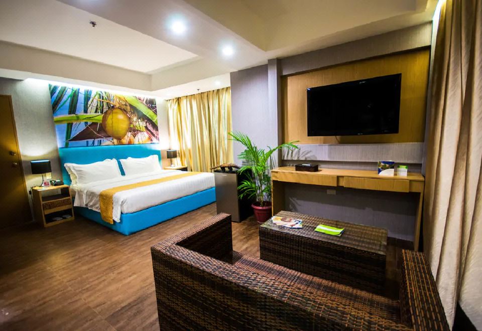 1. 아지자 파라다이..