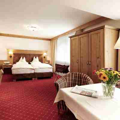 Parkhotel Seefeld Rooms