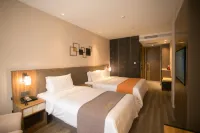 Homeinn Plus Hotel (Tai'an Taishan Railway Station Ginza Plaza)
