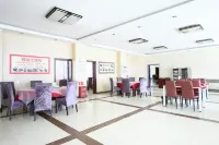 Chaka Salt Lake Green Salt Hotel