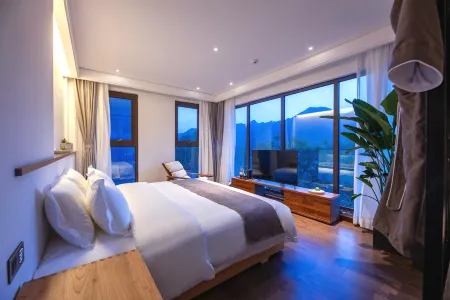 Qieman · Huanshan Viewing Life Boutique Hotel (Yuntai Mountain Anshang Service Area Branch) Отели рядом с достопримечательностью «Wan Shan Temple»