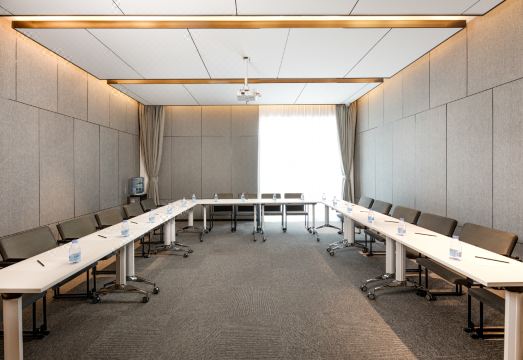 시안 셴양 국제공항 아투어 호텔