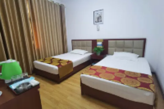 Xingshan Yijiale Hotel