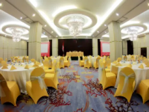 Swiss-Belhotel Ambon Hotels in Ambon City