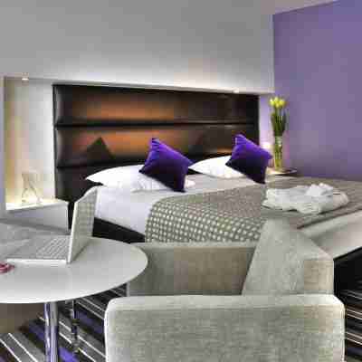 Mercure Nice Promenade Des Anglais Rooms