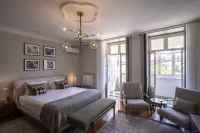 Gallery Townhouse & Home