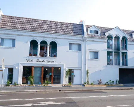 ストーク ビーチ ハウス - ホステル Manlyのホテル