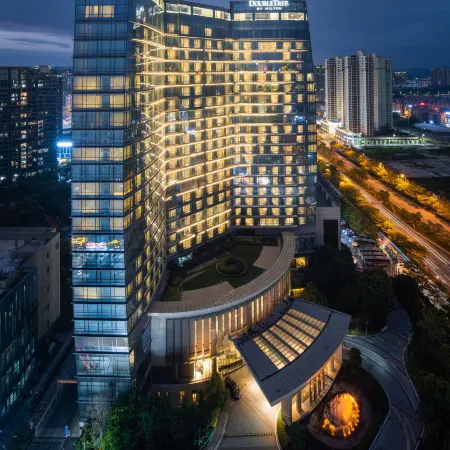 DoubleTree by Hilton Heyuan