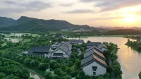 Kuaiji Mountain Yangming Hotel Hotels in Dayu Cemetery and Kuaiji Mountain Tourist Resort