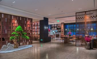 H'elite International Hotel (Zhuhai Couple North Road Sun Yat sen University Store)