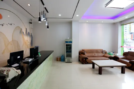 Xinxing Huatai Fashion Hotel