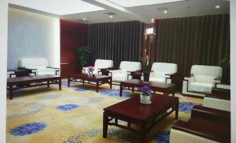 Qingyang Zhengning Hotel