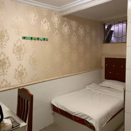 Tongjiang Jingyuan Hotel