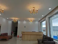 Purang Gangdis Grand Hotel