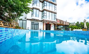 Weizhou Island M·Sea View Pool Homestay (Colorful Beach Branch)