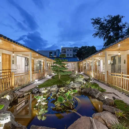 Beihai Silver Beach Shili Taoyuan Guesthouse