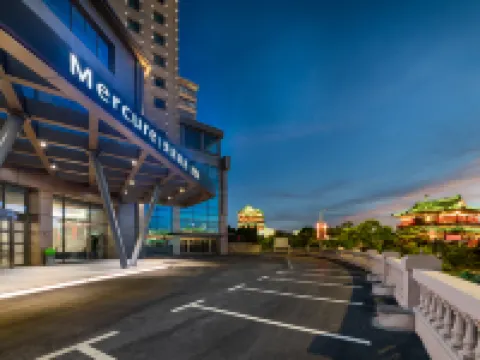 Mercure Nanchang Tengwang Pavilion Hotels near Jiangxi Provincial Museum