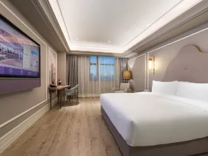 Mercure Nanchang Tengwang Pavilion