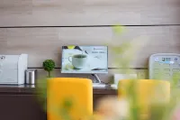 Homeinn Plus (Shijiazhuang Zhengding Airport)