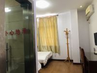 上海宜客居假日旅馆 - 特惠单人间